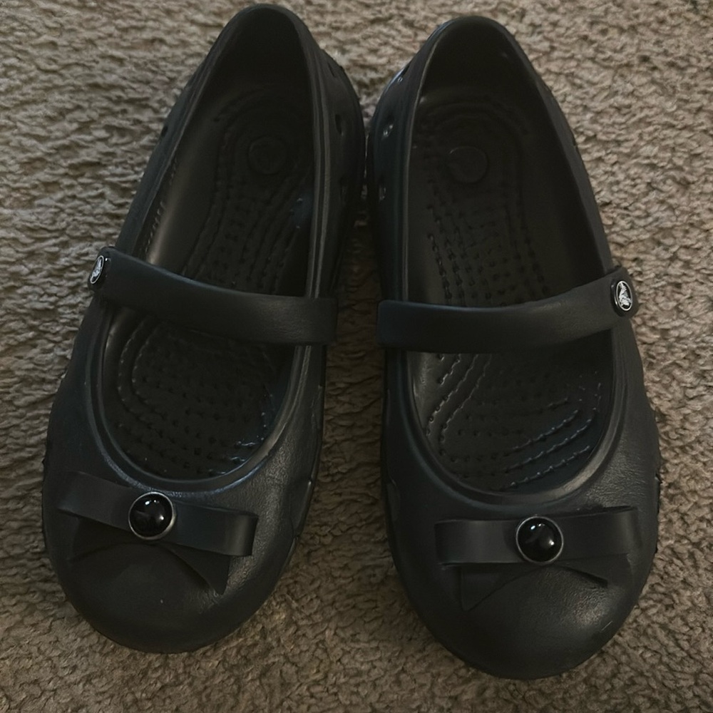 Black kids crocs